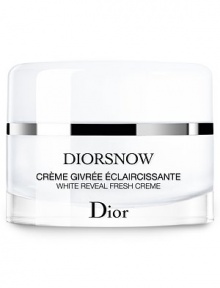 Refreshing, lightweight cream delivers a potent concentration of birch sap and hibiscus extract to offer 24-Hour lasting hydration and spectacular plumping action to dull, lackluster skin. Steeped in moisture and intensely plumped, the skin glows with natural radiance and renewed vitality. 1.7 oz. 