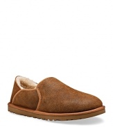 An earthy slip-on in distressed sheepskin upper with fleece lining.