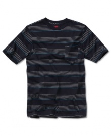 Stop the static. The crisp, clean lines on this stripes shirt from Quiksilver will pull your casual look together.