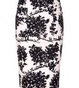 With its surreal shadow print and contemporary modern feel, Sunos canvas pencil skirt is a decidedly dreamy choice for chic business looks - Metal back zip, front patch pockets, kick pleat - Form-fitting, high-waisted - Pair with contrast printed tops and chic statement heels