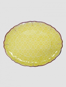 Reminiscent of French Provencal pottery, this durable melamine style is sure to become a cherished favorite for years to come.Melamine17.5 X 12 X 1Dishwasher safeDo not microwaveImported