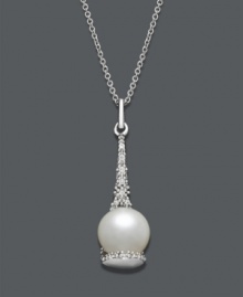 Scoop up instant style with a sophisticated spoon-shaped pendant. Crafted in sterling silver, a cultured freshwater pearl (8 mm) serves as the focal point while round-cut diamonds (1/10 ct. t.w.) add extra shine. Approximate length: 18 inches. Approximate drop: 1 inch.