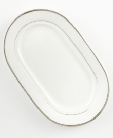 Pure refinement simply stated, the Mikasa Cameo Platinum dinnerware and dishes collection is shear elegance in classic form. Dazzling white china is delicately embellished with platinum band detailing. The understated style of this butter dish works as well with other patterns as it does with the coordinating collection.