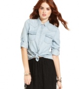 American Rag's chambray button-down is a necessary addition to any wardrobe. Pair it with your skinnies for an ensemble that's totally laid back -- or a frilly skirt for a look that's unexpected!