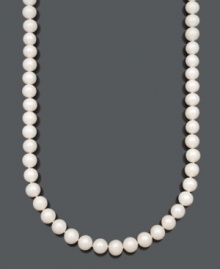 Create a polished and refined look. Easy sophistication lies in a chic strand of Belle de Mer cultured freshwater pearls (10-11 mm). 14k gold clasp. Approximate length: 20 inches.