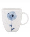 A fresh take on floral patterns, the Watercolors Indigo Blue teacup features painterly blossoms in shades of blue against a lively geometric design. White bone china in an ultra-modern shape provides a sleek foundation for a look that's irresistibly fun.