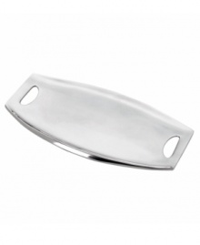 At once graceful and modern, this small tray reflects great taste at every meal. Its rounded rectangular shape, forged in radiant aluminum, makes a chic presentation of snacks, appetizers and desserts. With convenient handle cutouts.