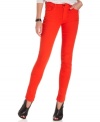 In a red wash, these Else Jeans skinny jeans are a hot fall must-have!