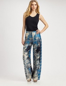 Making a stunning first impression is as simple as donning these luxurious, silk pants featuring an exotic, eye-catching print. Drawstring waistbandWaist dartsInseam, about 35SilkDry cleanImported Model shown is 5'10½ (179cm) wearing US size Small. OUR FIT MODEL RECOMMENDS ordering true size. 