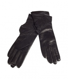 Luxe gloves in fine black leather - Elegant ruffle detail adds a touch of ladylike sophistication - Classic fit, hits past the wrist - An chic, versatile glove that compliments any cold weather wardrobe - Wear with a classic coat or a trendy vest