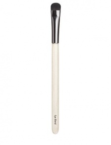 A short, tapered brush designed for blending eye shades. Made of luxuriously soft pony hair. Made in USA.