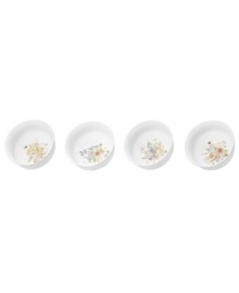 Mikasa offers a fresh take on a classic dinnerware pattern in Antique Garden cereal bowls. Featuring the vintage-style porcelain of the Antique White collection combined with colorful floral prints.