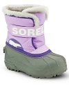 Updating the classic style, Sorel snow boot features a single pull closure at the top of the shaft to help keep out of cold and snow.