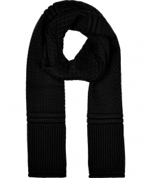 Give your look a sleek finish with Neil Barretts jet black chunky knit scarf, finished with contrast ribbed trim for that high-fashion homespun feel - Rolled ends, wool-mix, contrast knit throughout - Pair with sharply cut outerwear