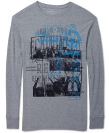 This Ecko Unltd graphic print thermal will give you an extra layer of warmth and an added look of cool.