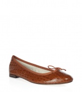 Sophisticated Cuba structured leather ballet flats - These stylish flats can be dressed up or down - Cool embossed croc leather and classic ballet flat style - Wear with skinny jeans, a patterned blouse, and a cardigan for everyday chic - Pair with a shift dress, opaque tights, and a boyfriend blazer