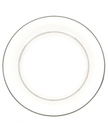 Clean and simple with beaded bands of black and platinum, this salad plate boasts universal appeal. In glossy white bone china.