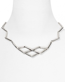 Inject some serious edge into your jewel box with this zig-zag necklace from Low Luv by Erin Wasson, crafted for a tough-chic look from silver plated metal.