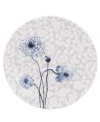 A fresh take on floral patterns, the Watercolors Indigo Blue salad plate features painterly blossoms in shades of blue against a lively geometric design. White bone china in an ultra-modern shape provides a sleek foundation for a look that's irresistibly fun. Qualifies for Rebate