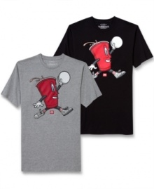 Rerack your style while you perfect your pong game in this graphic tee from Ecko Unltd.