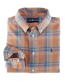 Long-sleeved button-down sport shirt in classic cotton oxford, washed for well-worn softness.