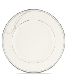 Fluid platinum scrolls glide freely throughout this beautiful fine china bread and butter plate from Noritake. Easy to match with any decor, the fresh and elegant Platinum Wave collection of dinnerware and dishes is a timeless look for fine dining or luxurious everyday meals.