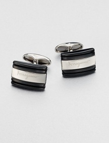 Onyx rectangular cuff links with brass inlay and signature engraved logo.Onyx/BrassAbout ½ x ¾Made in Italy