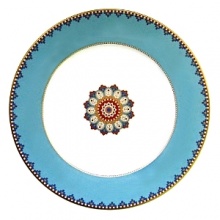 Classic buffet plates from Villeroy & Boch coordinate beautifully with the Samarkand Collection or your own heirloom china.