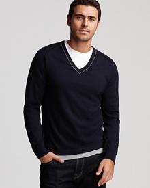 Work or weekend, this v-neck sweater from BOSS Orange boasts classic style.