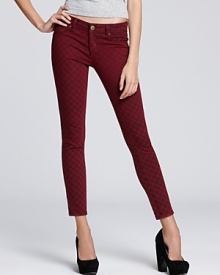 In a collaboration between DL1961 and the ever-popular blog Bag Snob, these skinny jeans boast a smart plaid print for preppy polish.