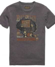 Let your wardrobe grow with this cool casual t-shirt from Lucky Brand.