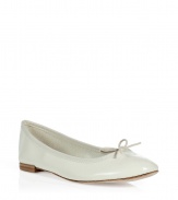 Add effortless elegance to your look with these must-have ballerina flats from perennial favorite shoe brand Repetto - Rounded toe, flat leather sole, front bow detail - Pair with a tie-neck blouse and a full skirt or an elevated jeans-and-tee ensemble