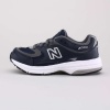 Style and performance blend together effortlessly in these high-end kids' running shoes.