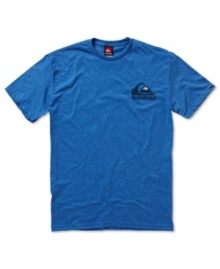 Show 'em you're Quiksilver coming and going: A short-sleeve tee with the Quiksilver logo on the left chest and center back.