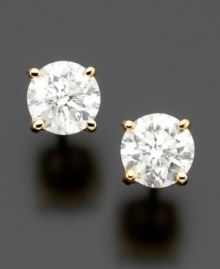 Decorate your earlobes with a little icing. These sparkling round-cut diamond (1/2 ct. t.w.) stud earrings set in 14k gold will make the perfect addition to your collection.