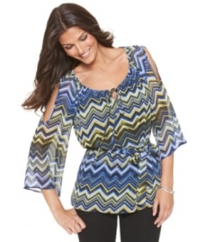 A striking zigzag print and design details like peekaboo shoulder cutouts make this NY Collection petite top a sure bet with dark denim or the season's favored white pants.