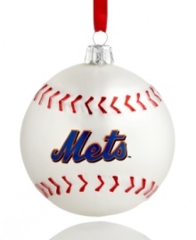 Hit a holiday home run with Kurt Adler's MLB baseball ornament for New York Mets fans. Red and white glass offers cheer that lasts well beyond the season.