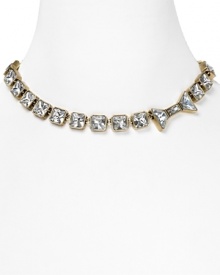 Pretty with a punkish edge. Tie on MARC BY MARC JACOBS' signature style with this bow-bedecked necklace.