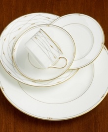 Dramatic details such as a woven gold trim and a contrasting border mark the Royal Doulton Precious Gold saucer. Bring a touch of kingly elegance to your table. (Clearance)