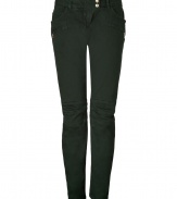 Rock n roll style goes ultra-luxe with these of-the-moment bottle green skinny jeans from Balmain - Snap tab closure, belt loops, zippered side and back slit pockets, seaming detail at knees - Skinny fit, biker-style - Wear with an oversized top, a cropped blazer, and platform heels