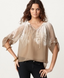 Sheer chiffon fabric modernizes the boho look of this Kensie dragonfly-printed blouse -- a perfect topper for sleek skinny jeans!