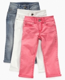 Jazz up her jean collection with these stylish cropped pants from Jessica Simpson.