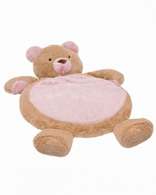 Cuddle up to this Blue Bear mat. Features a heart-shaped patch with a crinkly squeaker inside to make an amusing sound when baby presses on it