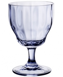 Stemware for every day, any occasion, the Farmhouse Touch claret features a classic Villeroy & Boch design with a fluted bowl, elegant stem and tapered silhouette, all in cool blue crystal.