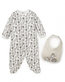 Your little one will gallivant through dreams of fuzzy lions and cutie-pie giraffes in this charming safari-print footie.