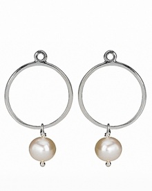 Modern meets classic in PANDORA's sterling silver hoop charms with dangling freshwater pearls. A beautiful complement to french wire or hoop earrings.