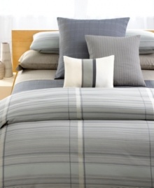 Featuring a yarn-dyed waffle weave that coordinates with the serene tones of Maldives bedding, this Calvin Klein bedskirt accents your bed with pure, combed cotton luxury. (Clearance)