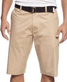 Enter neutral territory. These khaki shorts from Sean John are your easy-wear pair for the season.