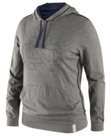 Cheer on the North Carolina Tar Heels in this fashionable jersey hoodie by Nike.