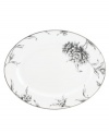 Floral arrangement. Echoing drawings found in an artist's sketchbook, this exquisite Floral Illustrations platter from Marchesa by Lenox creates a decidedly elegant statement at any meal.